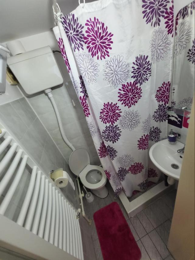 Aqua Royal Apartment