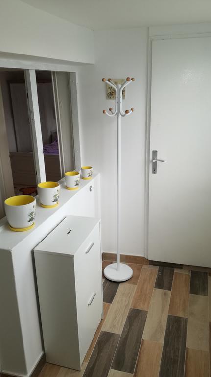 Aqua Royal Apartment *